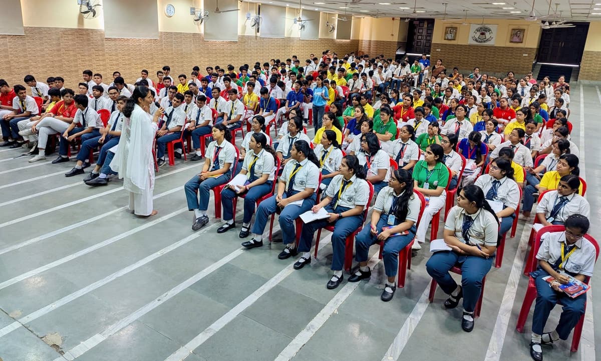 AYUDH Kolkata Conducted Self-Management Workshop